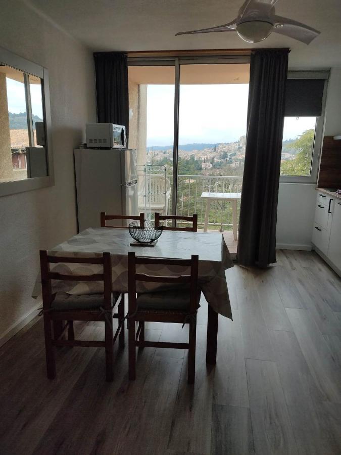 Résidence les chênes blancs Appartement T2 Gréoux-les-Bains Exterior foto